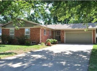 1524 N Glenhurst St, Wichita, KS 67212