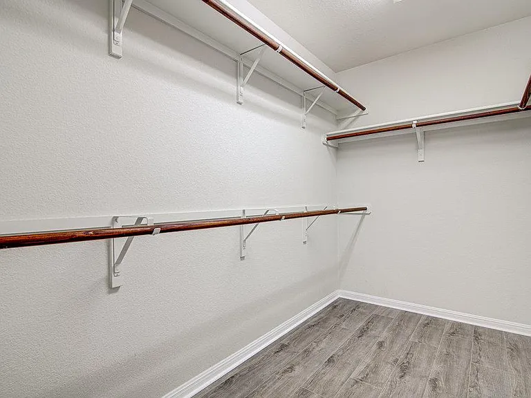 7705 Pebble Creek Dr — Photo 22