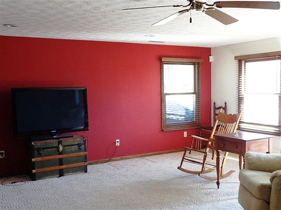 3rd image of 123 Westwood Ln