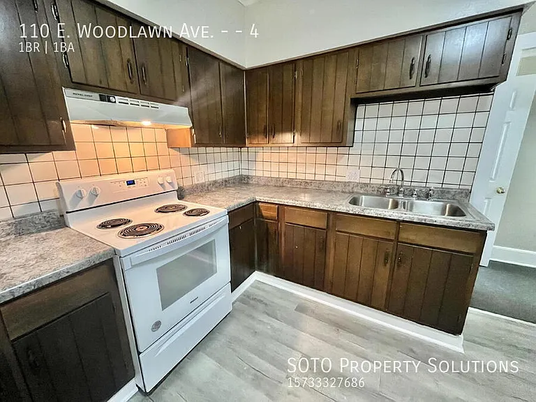 110 E Woodlawn St #4 — Photo 8
