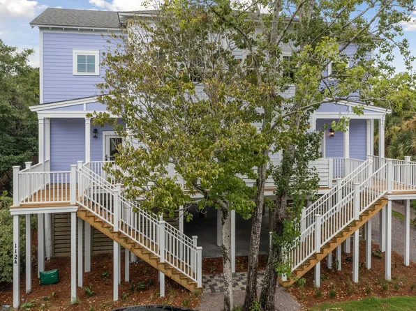 112 E Huron Ave #B, Folly Beach, SC 29439