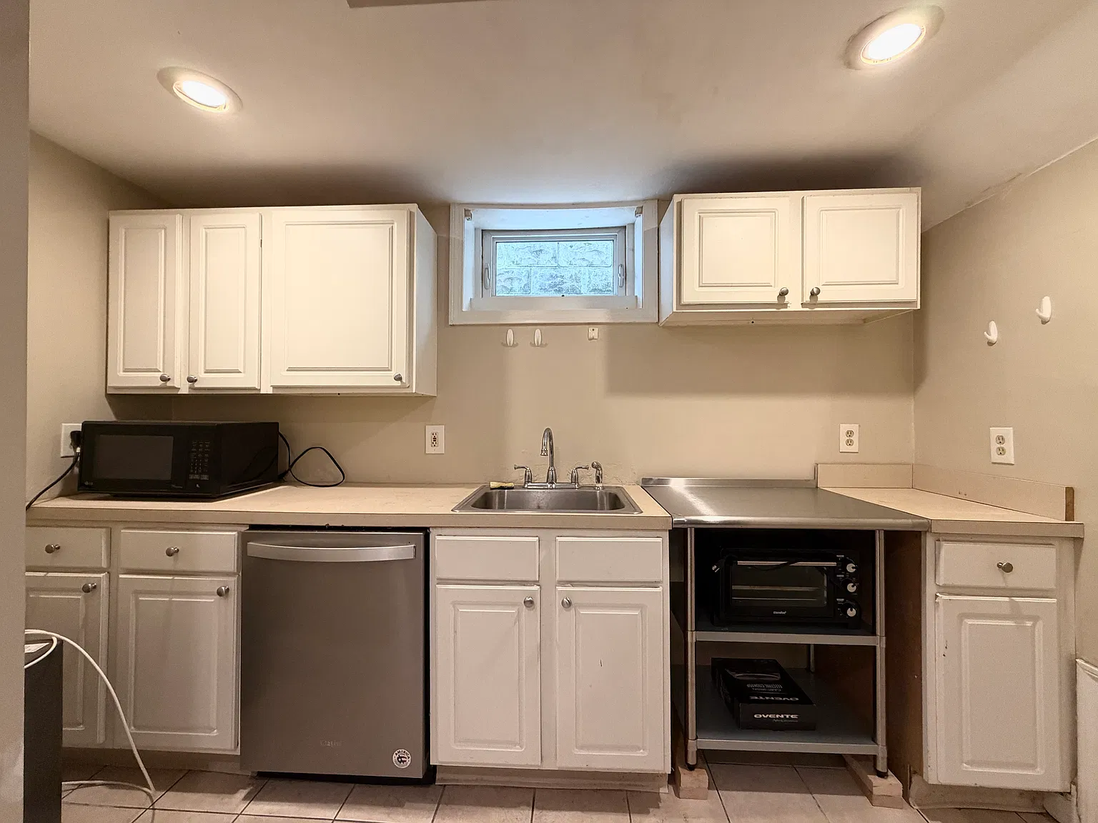 2 bed, 1500 sqft, $2,500 — Photo 3