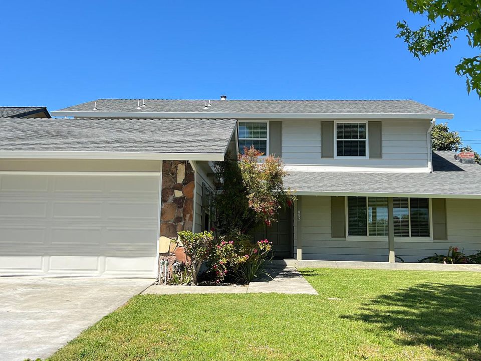 1st image of 893 Rubis Dr