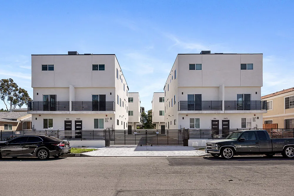 4 bed, 1630 sqft, $4,350 — Photo 1