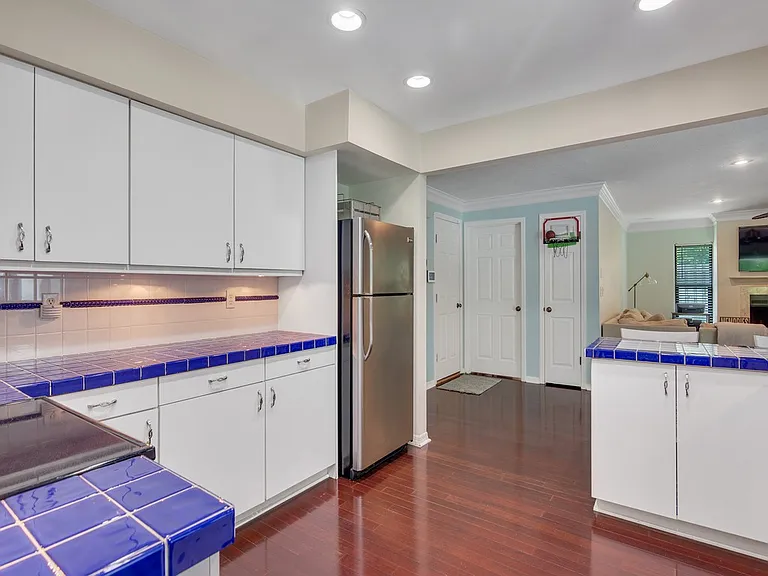 980 Clipper Rd — Photo 13