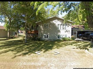 509 W Madison Ave, Mahnomen, MN 56557