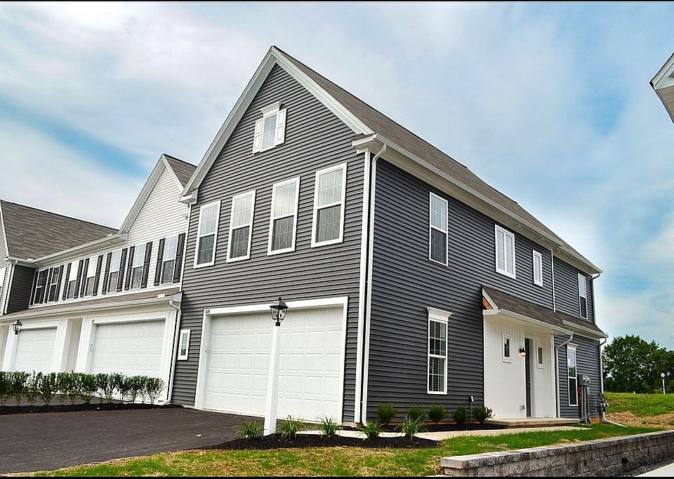 1st image of 649 Stoverdale Rd
