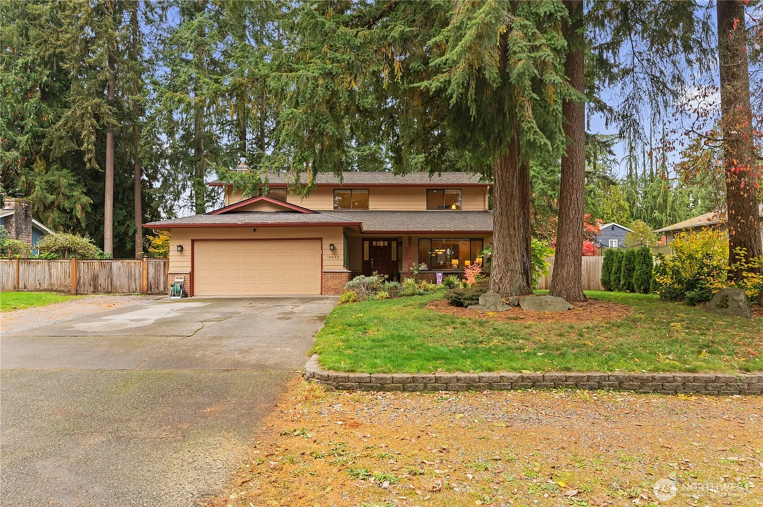 10632 39th Drive NE photo 1