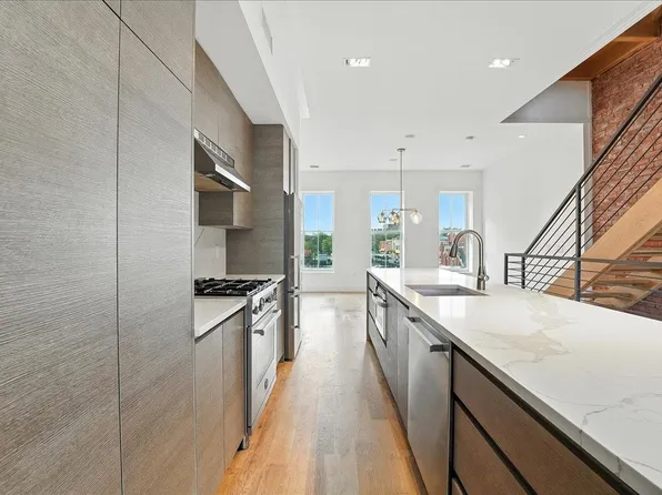 84 Madison Avenue image 5 of 31