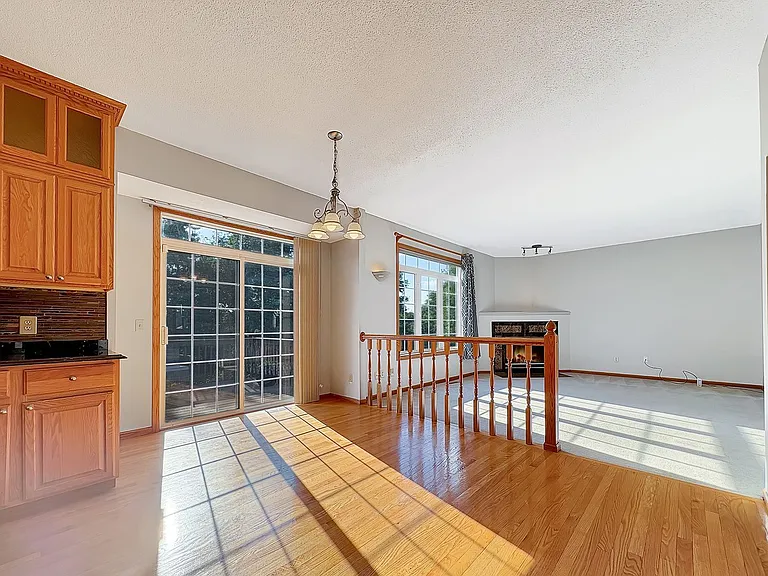 1839 Valley Ridge Trl S — Photo 8