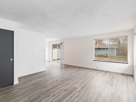 4th image of 2008 N Cambrian Ave