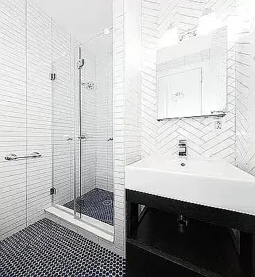 Rented by Avenues Real Estate | media 12