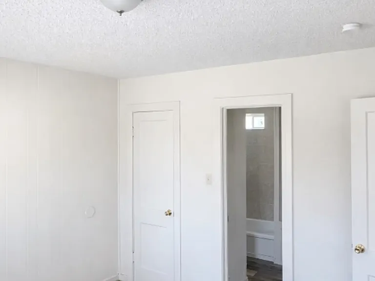 300 Delmar Ct #6 — Photo 6
