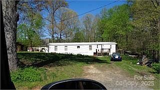 2nd image of 7162 Charlotte Hwy