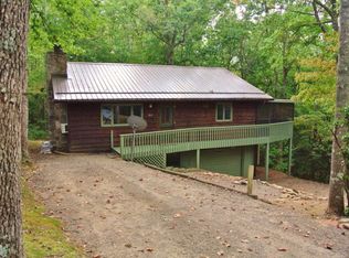 365 Willow Cove Rd, Franklin, NC 28734