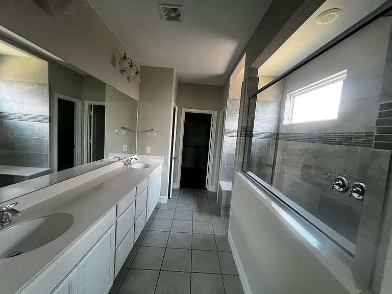 3824 Horseshoe Trl — Photo 16
