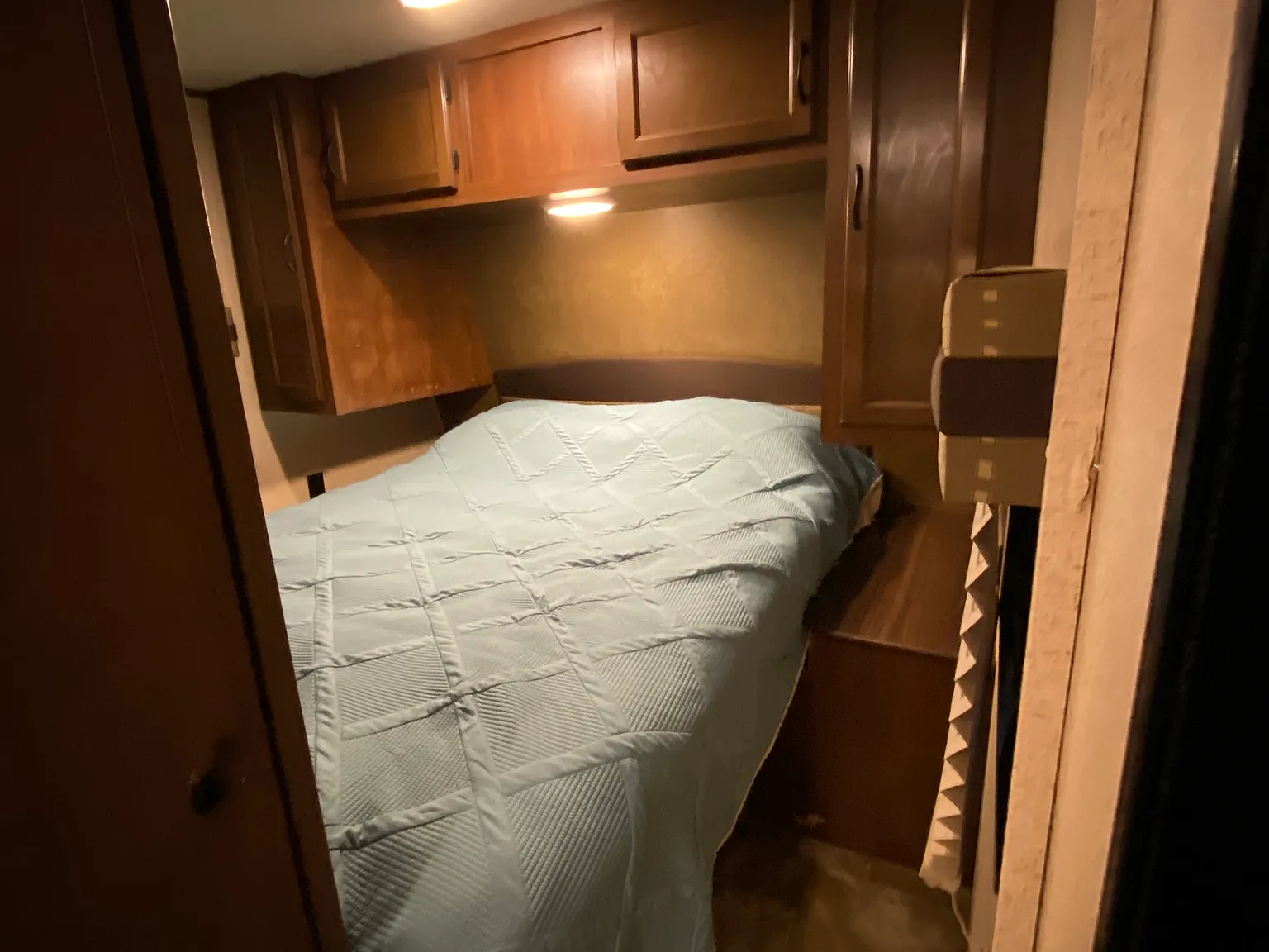 2 bed, 350 sqft, $600 — Photo 2