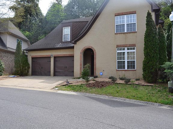 2nd image of 176 Castlehill Dr