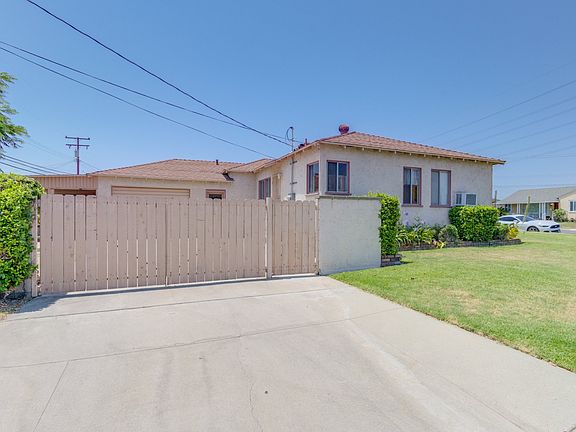 3rd image of 8304 Summerfield Ave