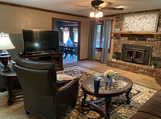 1430 McVey St, Mount Vernon, MO 65712