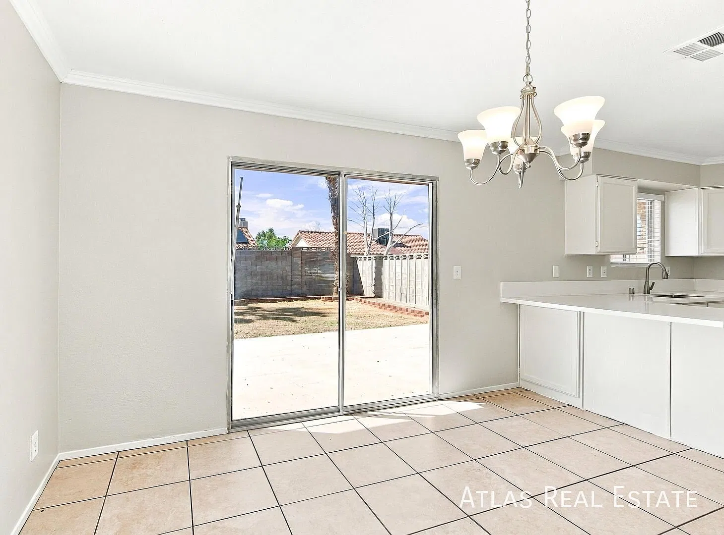 2-Weeks Free Rent If Moved In By 10/15/2026! Lovely One-Story, 3-Bedroom House With No Hoa Near S... — Photo 3