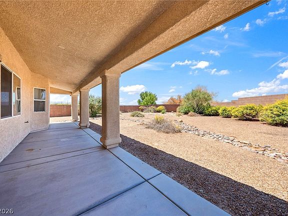 4th image of 4680 Lorenzo Way