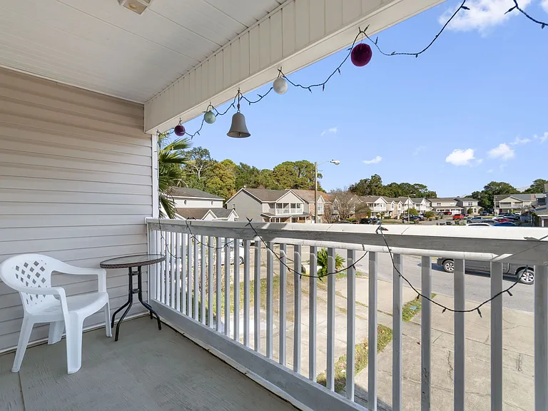 9 Chatelaine Cir SE — Photo 6