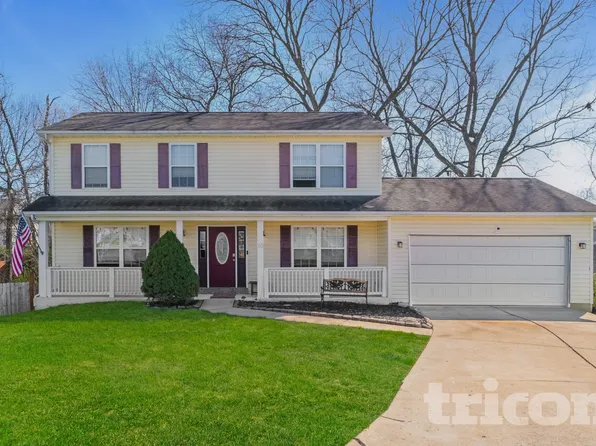 10 Marie Lynn Ct, O'Fallon, MO 63366