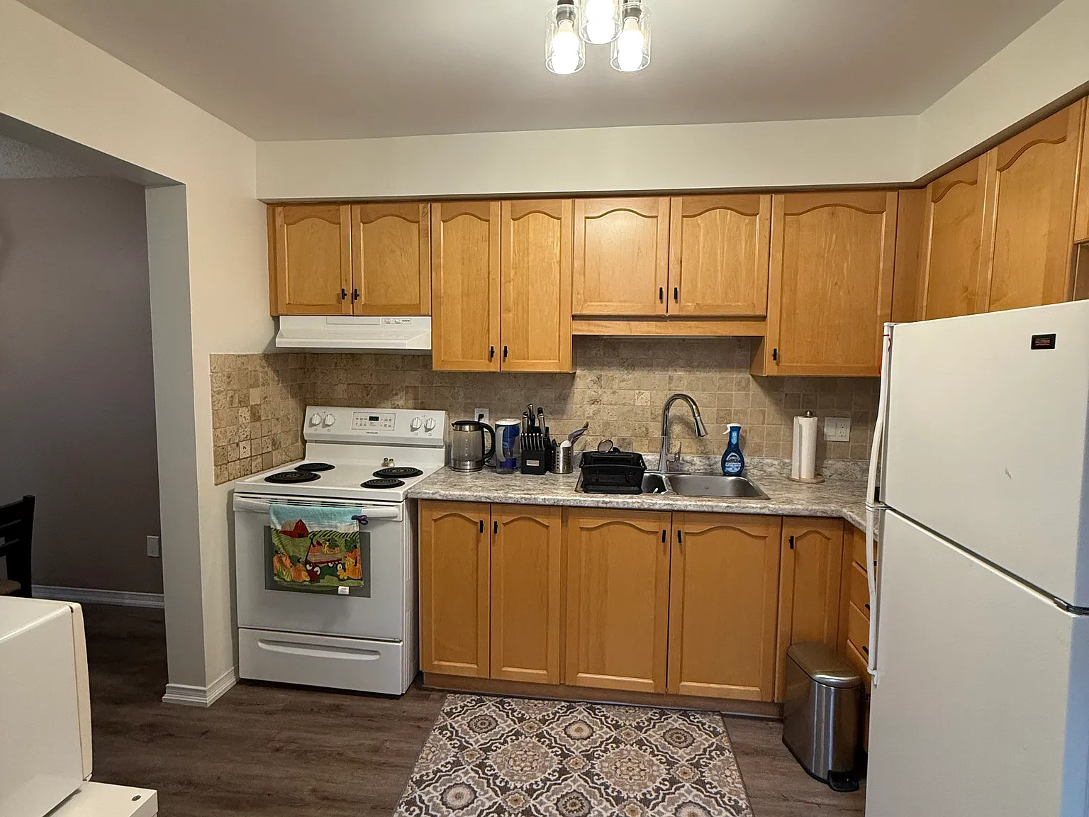6 Gordon Street — Photo 2