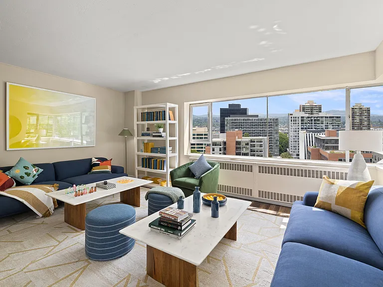 The Vue — Photo 23