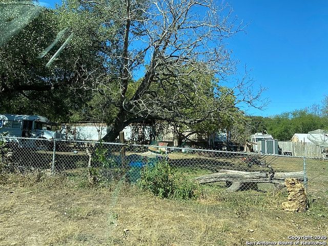 1st image of 919 Pine Eagle Ln