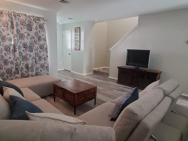 13413 Alysheba Dr — Photo 7