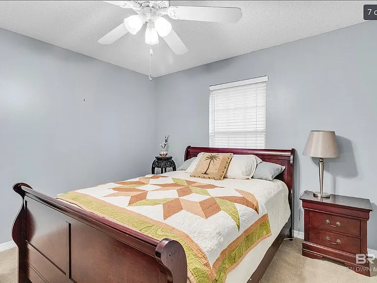 7613 Avery Ln — Photo 10