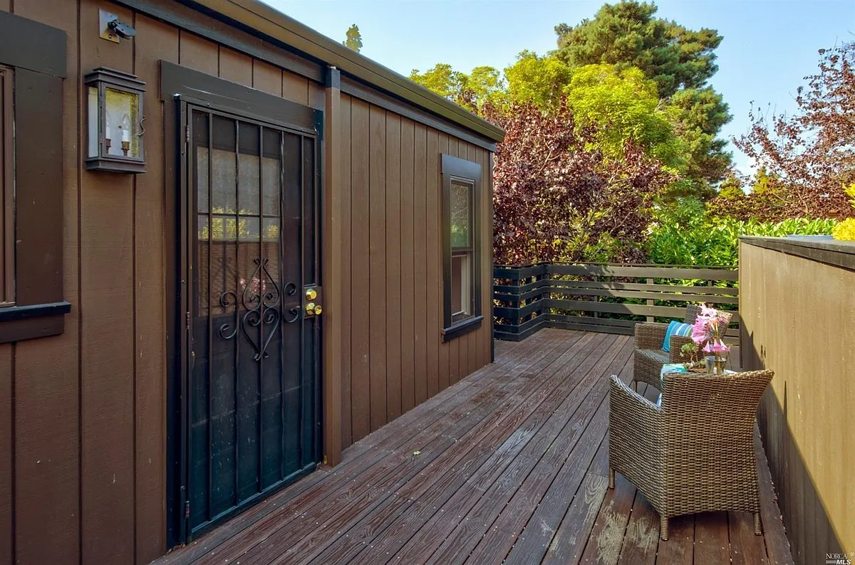 Deck and kitchen door - 72 Marin Ave