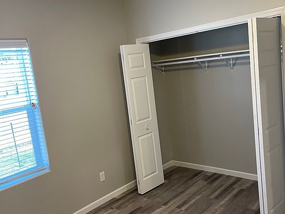 5th image of 409 Coolidge St #1