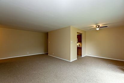 2nd image of 18320 Cherry Creek Dr APT 4