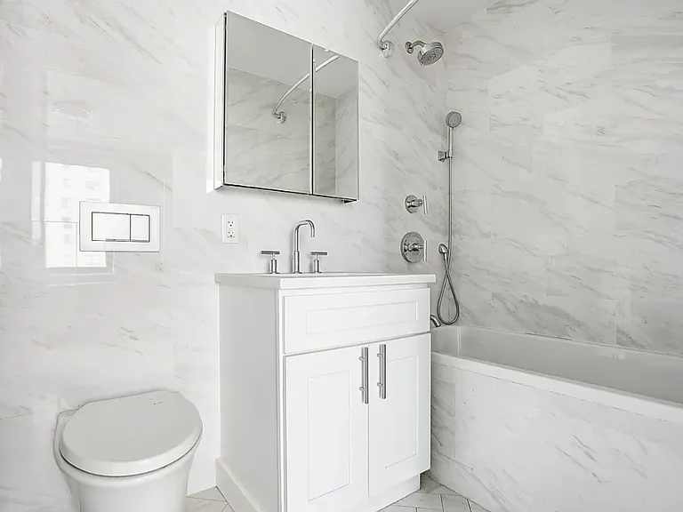 792 Columbus Ave #7P — Photo 15