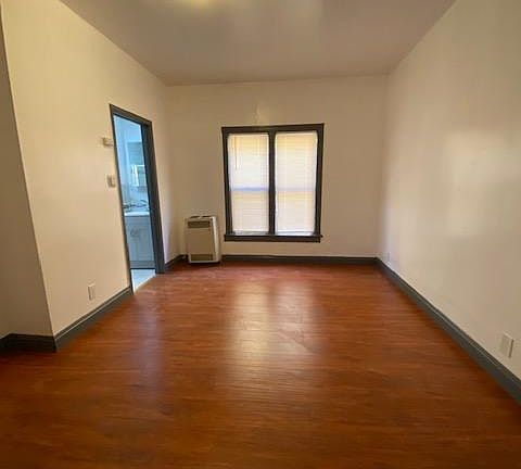 3rd image of 135 S Westmoreland Ave #3 & 4