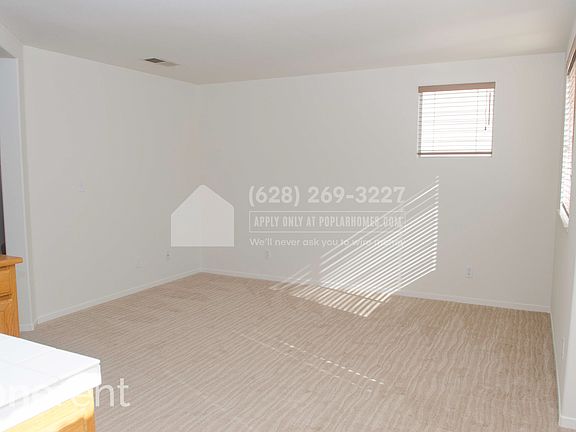 4th image of 2071 Kimberlin Pl