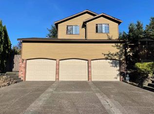 28128 28th Ave S, Federal Way, WA 98003