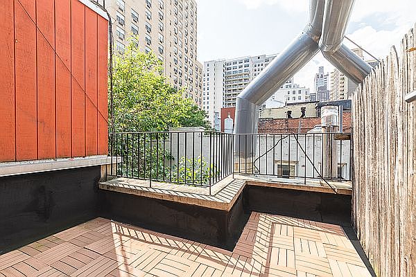 1st image of 1665 1st Ave APT 4C