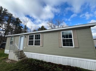 19 Main Way #19, Valley Falls, NY 12185