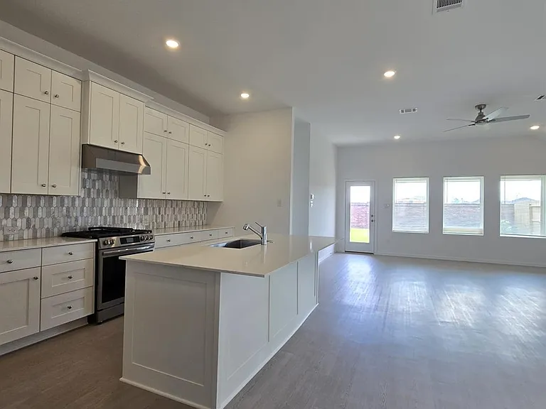 3008 Pintail Green Dr — Photo 5