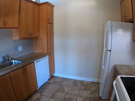 3rd image of 2209 Hastings Dr #47