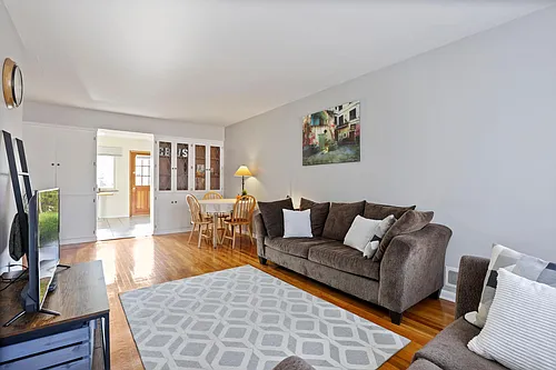 4994 N High St #E1 Photo 1 4994 N High St #E1 Photo 1