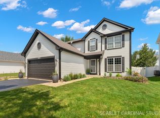 2483 Warm Springs Ln, Naperville, IL