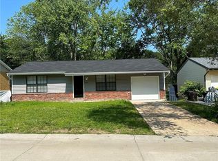 2537 Braintree Dr, High Ridge, MO 63049