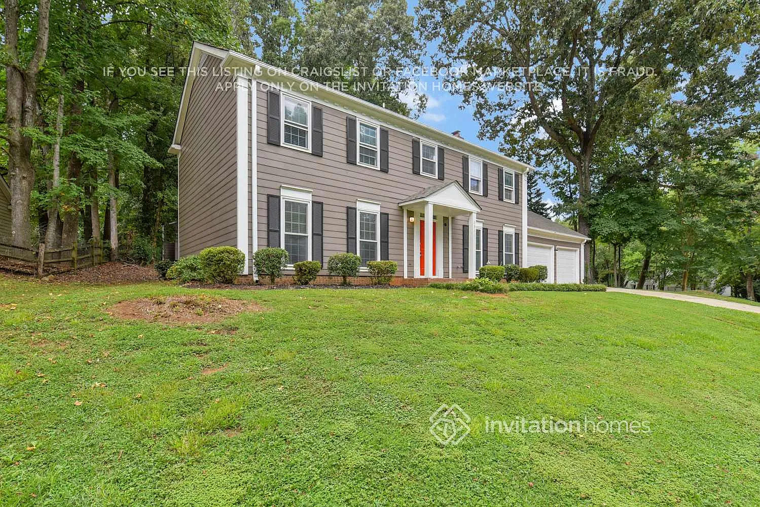 7311 Canyon Dr Charlotte, NC 28262 — Photo 2