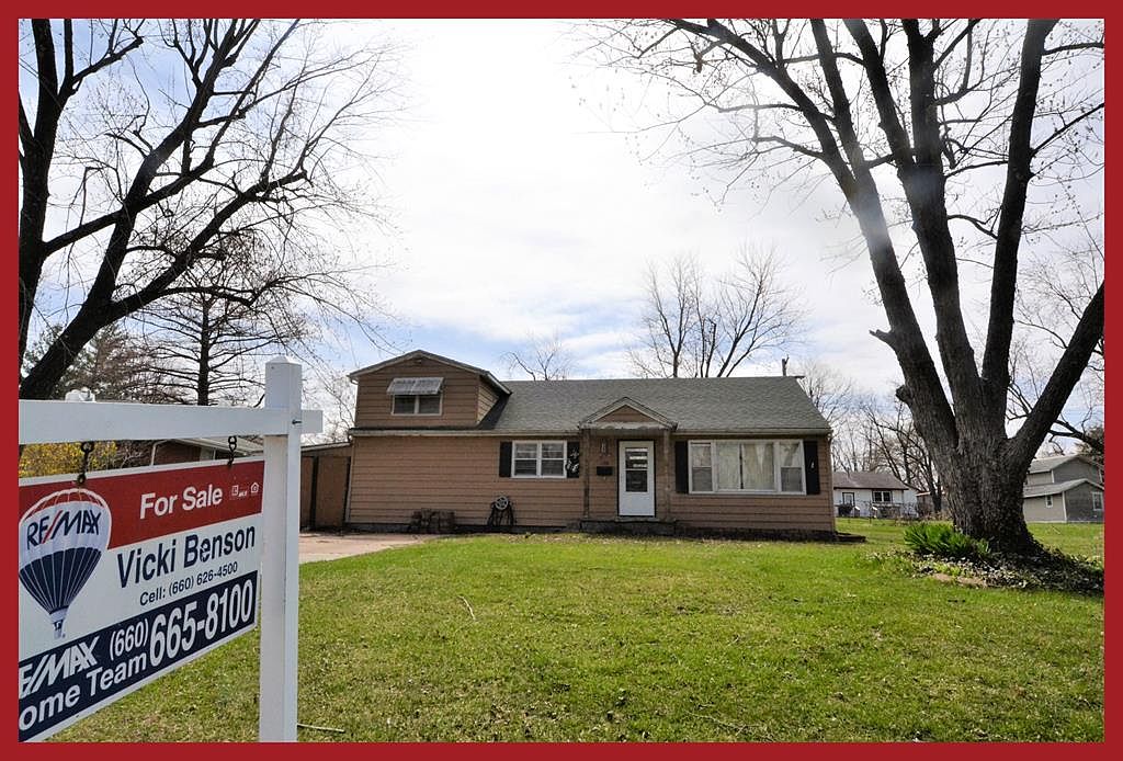 1702 E Washington St Kirksville Mo 63501 Zillow