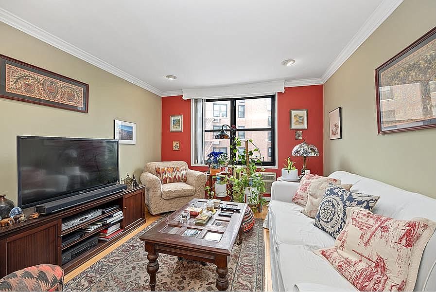1st image of 139-15 83rd Ave #510
